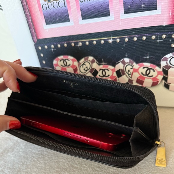 CHANEL Black Leather Timeless CC Logo Zipped  Long Wallet Purse - Picture 6 of 14